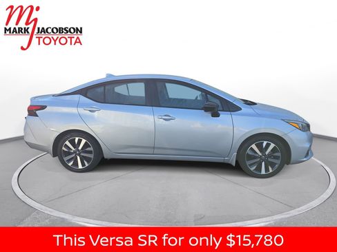 Used 2020 Nissan Versa SR image 7