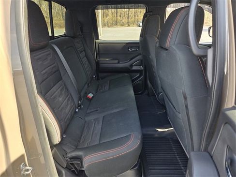 Certified 2024 Nissan Frontier PRO-4X w/ Pro Convenience Package image 11