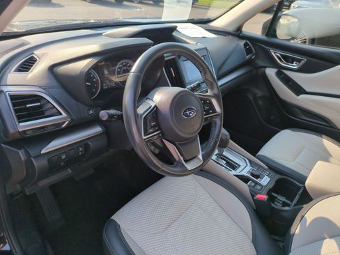 Used 2021 Subaru Forester Premium AWD/4WD image 14