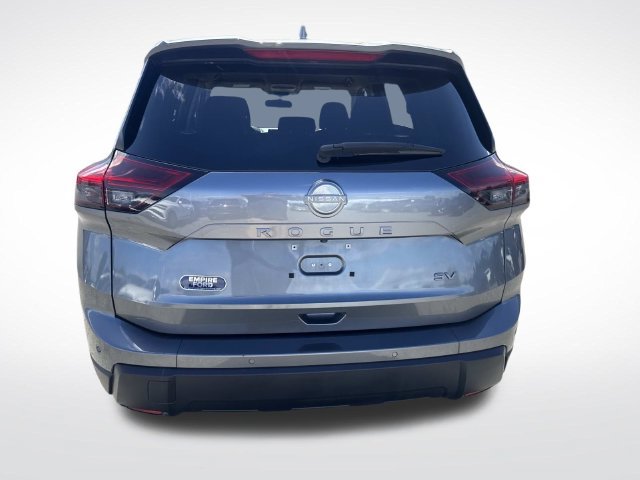 Used 2024 Nissan Rogue SV FWD image 4
