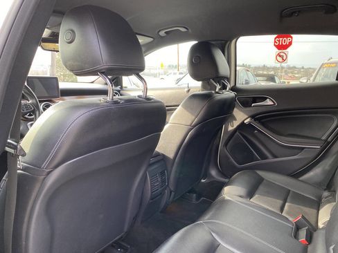 Used 2016 Mercedes-Benz GLA 250 4MATIC image 14