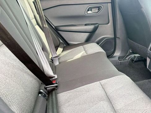 Used 2025 Nissan Rogue SV image 25