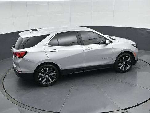 Used 2022 Chevrolet Equinox LT FWD image 47