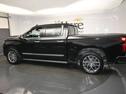 Used 2023 Chevrolet Silverado 1500 High Country w/ High Country Premium Package AWD/4WD image 30