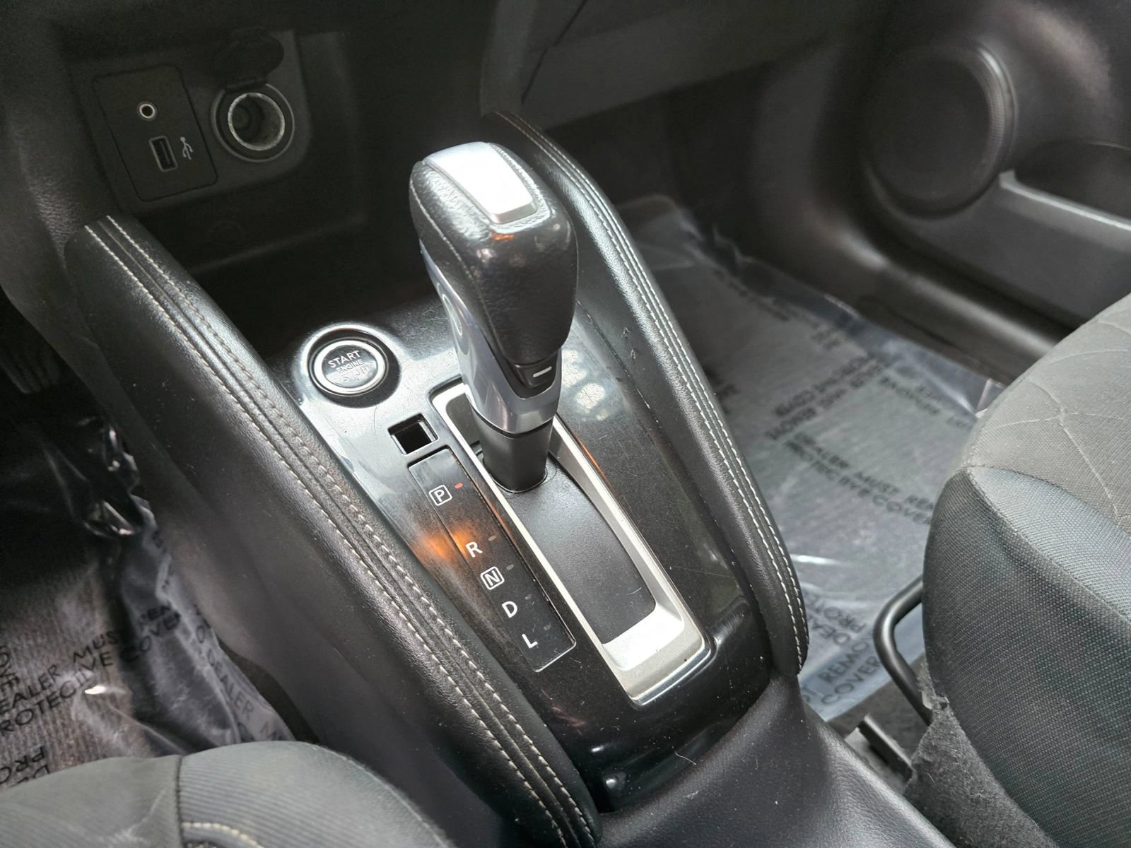 Used 2019 Nissan Kicks SV FWD image 28