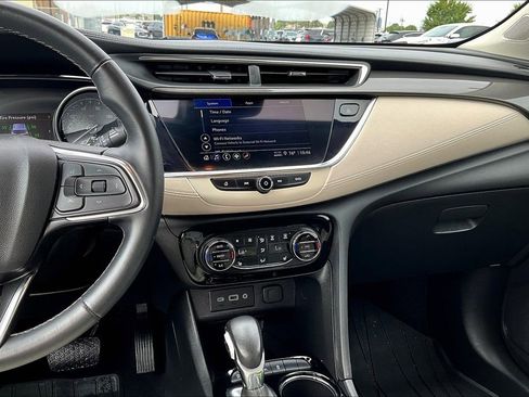 Used 2022 Buick Encore GX Select image 9