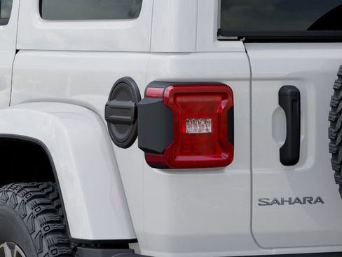 New 2026 Jeep Wrangler Unlimited Sahara AWD/4WD image 12