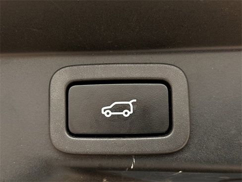 Used 2019 Land Rover Range Rover Sport HSE Dynamic image 36