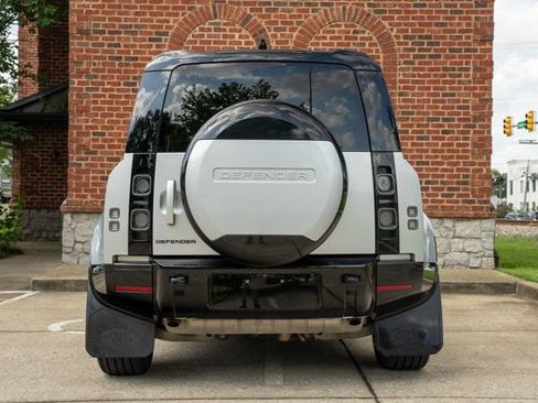 Used 2024 Land Rover Defender 110 X AWD/4WD image 6