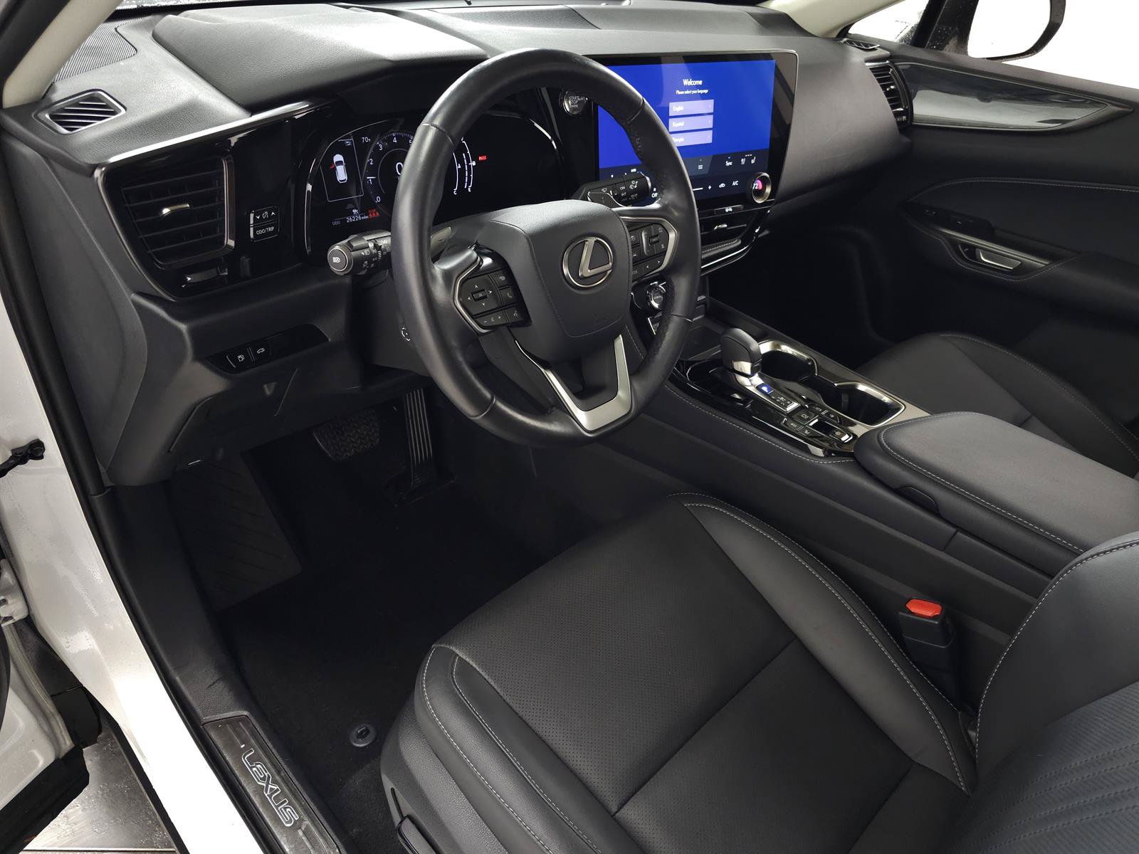 Used 2024 Lexus NX 350 AWD image 15