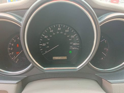 Used 2005 Lexus RX 330 FWD image 15