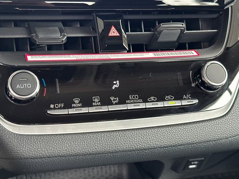 Used 2024 Toyota Corolla LE image 26