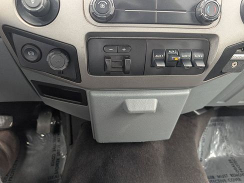 Used 2016 Ford F250 XLT w/ FX4 Off-Road Package AWD/4WD image 6