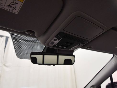 Certified 2025 Honda Ridgeline RTL image 30