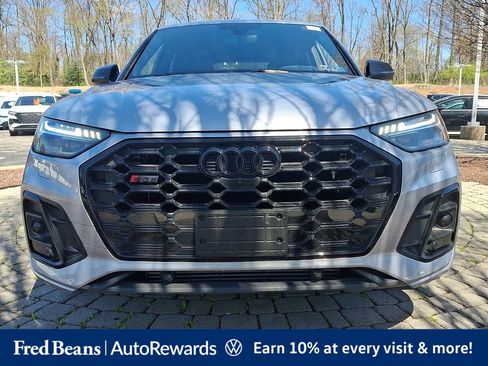 Used 2023 Audi SQ5 Prestige AWD/4WD image 2