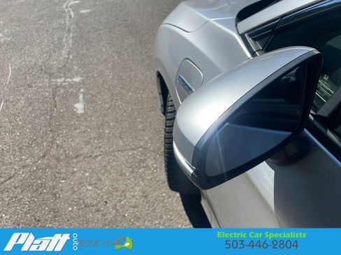 Used 2019 Honda Clarity Plug-In Hybrid image 16