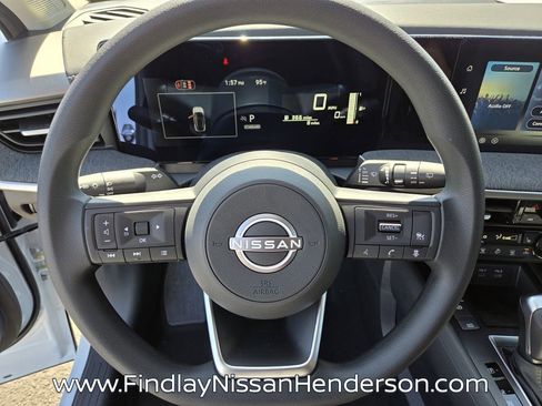 New 2026 Nissan Kicks SV w/ Cold Weather Package FWD image 11