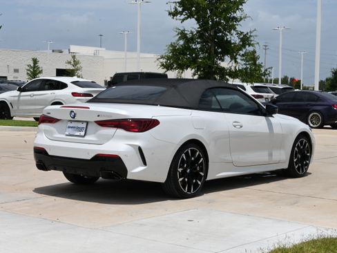 Used 2025 BMW 440i xDrive Convertible w/ Premium Package AWD/4WD image 11