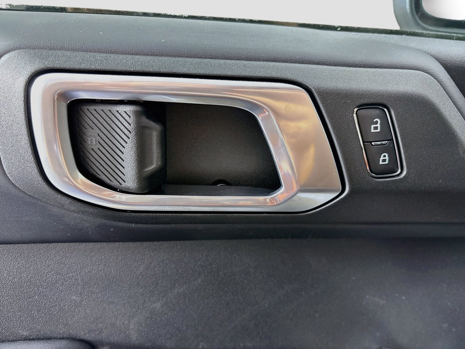New 2026 Ford Bronco Outer Banks AWD/4WD image 18