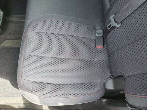 Used 2013 Chevrolet Equinox LS image 23