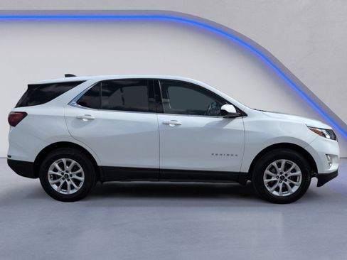 Used 2019 Chevrolet Equinox LT w/ LPO, Floor Liner Package image 10