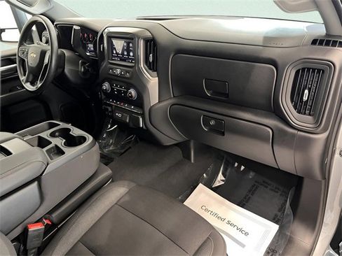 Used 2026 Chevrolet Silverado 2500 Custom w/ Custom Value Package image 13