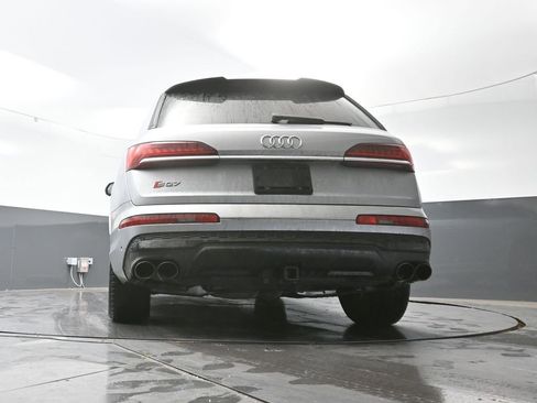 Used 2021 Audi SQ7 Premium Plus w/ Executive Package image 32
