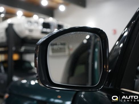 Used 2016 Land Rover Range Rover Sport HSE image 9