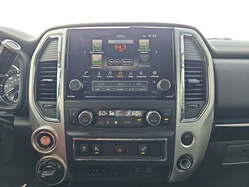 Used 2021 Nissan Titan SV w/ SV Convenience Package AWD/4WD image 20