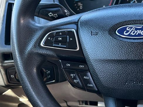 Used 2018 Ford Focus SE image 21
