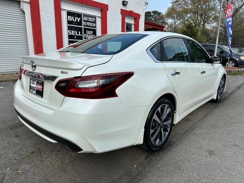 Used 2017 Nissan Altima 2.5 SR image 8