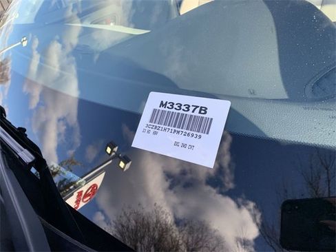 Used 2023 Honda HR-V EX-L image 37