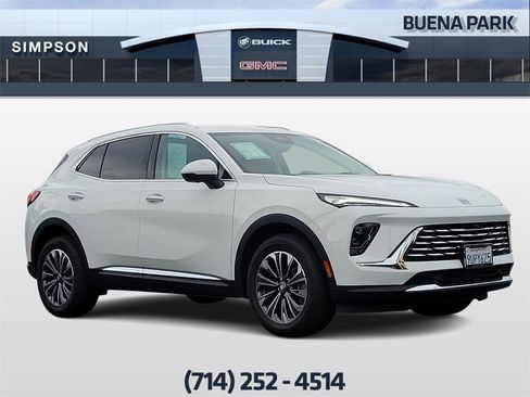 Used 2025 Buick Envision Preferred image 1