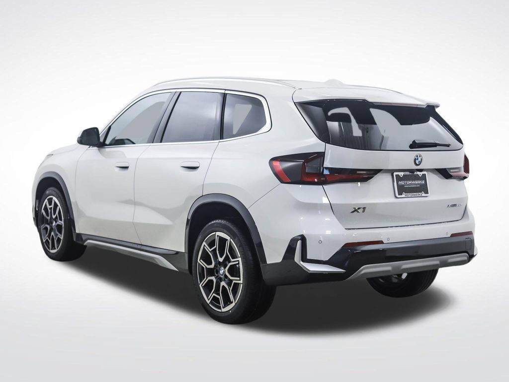 Used 2026 BMW X1 xDrive28i w/ Convenience Package AWD/4WD image 3
