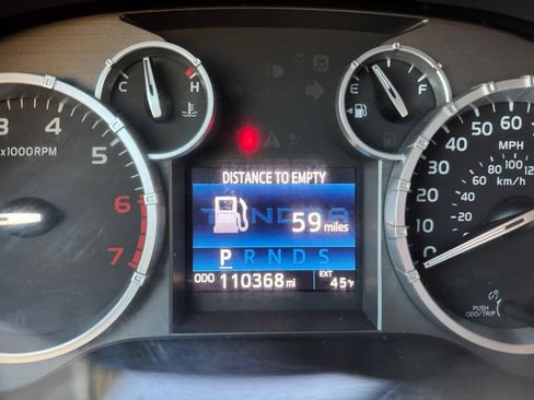 Used 2016 Toyota Tundra SR5 image 11