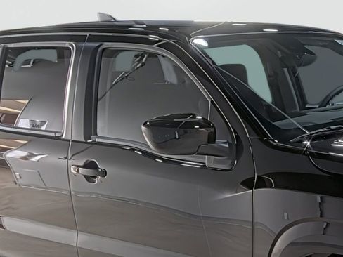 New 2026 Nissan Frontier SV w/ All-Weather Content Package AWD/4WD image 15