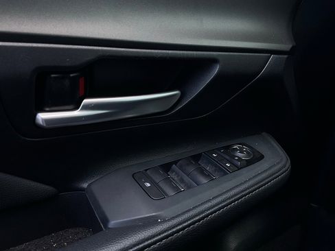 Used 2025 Toyota Grand Highlander FWD image 22