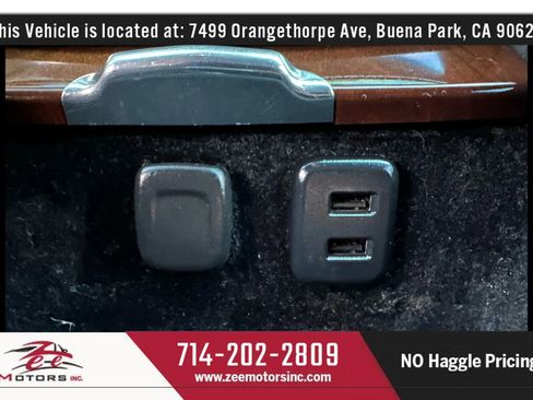 Used 2016 Cadillac Escalade ESV Premium image 30