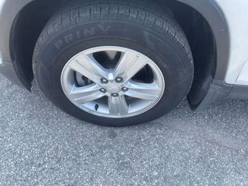 Used 2020 Chevrolet Trax LS w/ Tint and Cruise Package FWD image 29