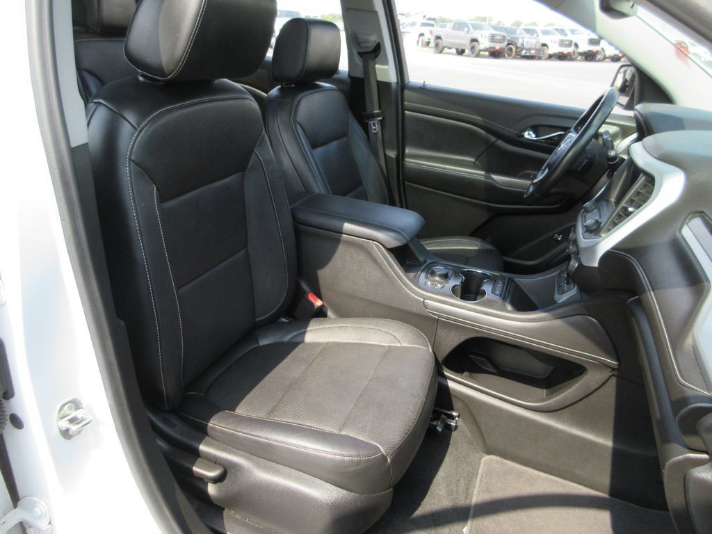 Certified 2020 GMC Acadia SLT FWD image 25
