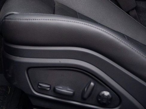 Certified 2025 Porsche Panamera 4 image 20