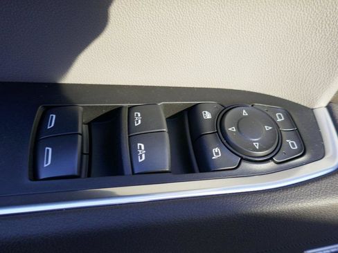 New 2026 Chevrolet Silverado 1500 LTZ w/ LTZ Premium Package image 16