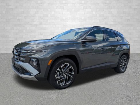 Certified 2025 Hyundai Tucson Limited AWD/4WD image 5