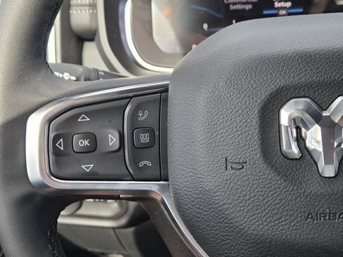 Used 2026 RAM 2500 Laramie AWD/4WD image 43