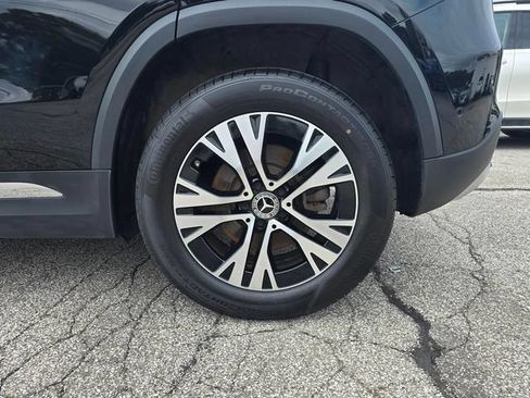 Certified 2025 Mercedes-Benz GLA 250 4MATIC image 11