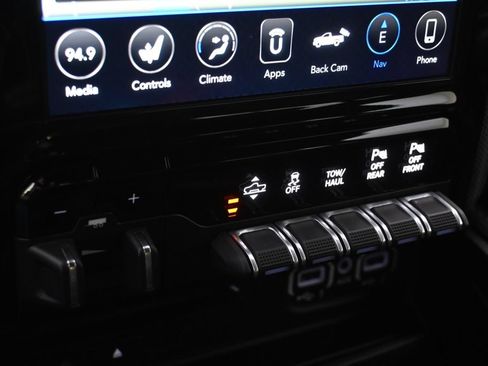 Used 2019 RAM 1500 Limited AWD/4WD image 32