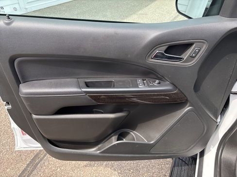 Used 2022 GMC Canyon Elevation RWD image 15