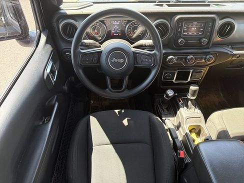 Used 2021 Jeep Gladiator Sport AWD/4WD image 20