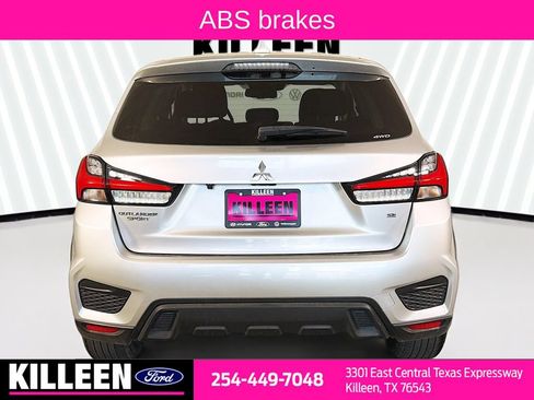 Used 2023 Mitsubishi Outlander Sport SE AWD/4WD image 7