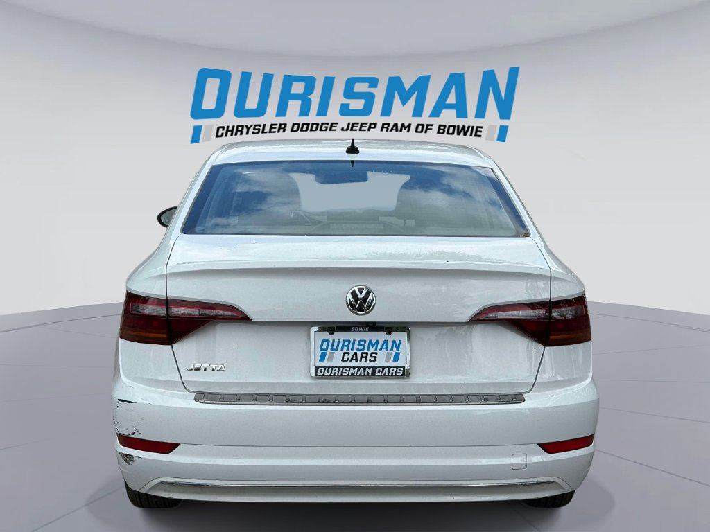 Used 2019 Volkswagen Jetta S w/ Driver Assistance Package FWD image 3